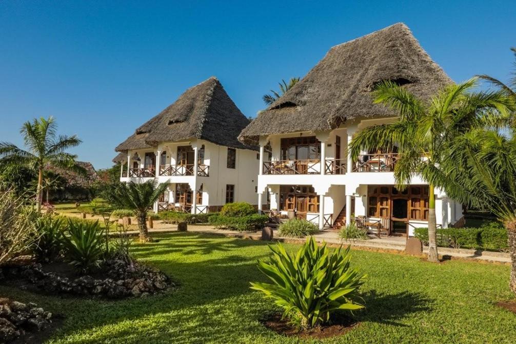 Veraclub Sunset Beach Нунгви Экстерьер фото